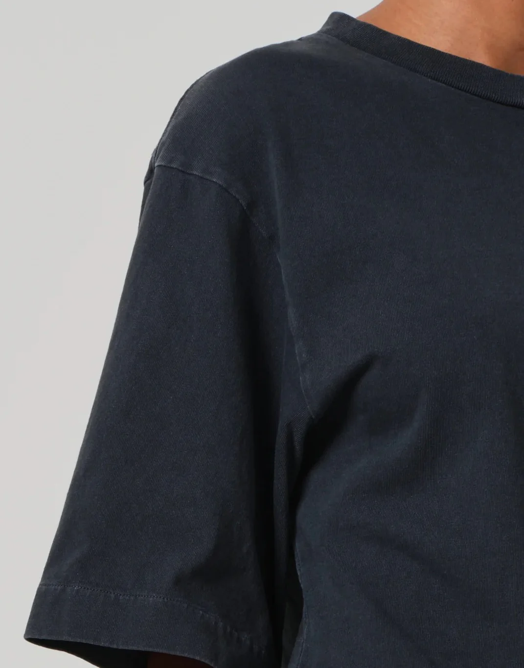 Citizens Of Humanity Goldie Washed Black T-Shirt - Image 3